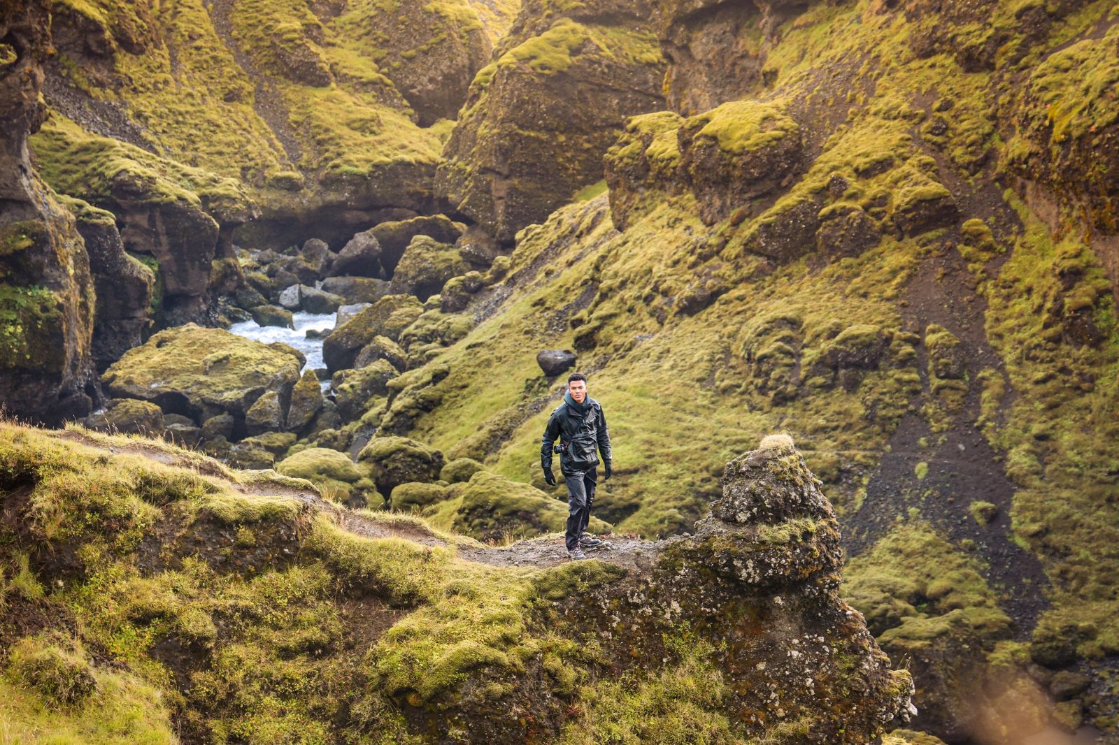 Canyon hike, Iceland